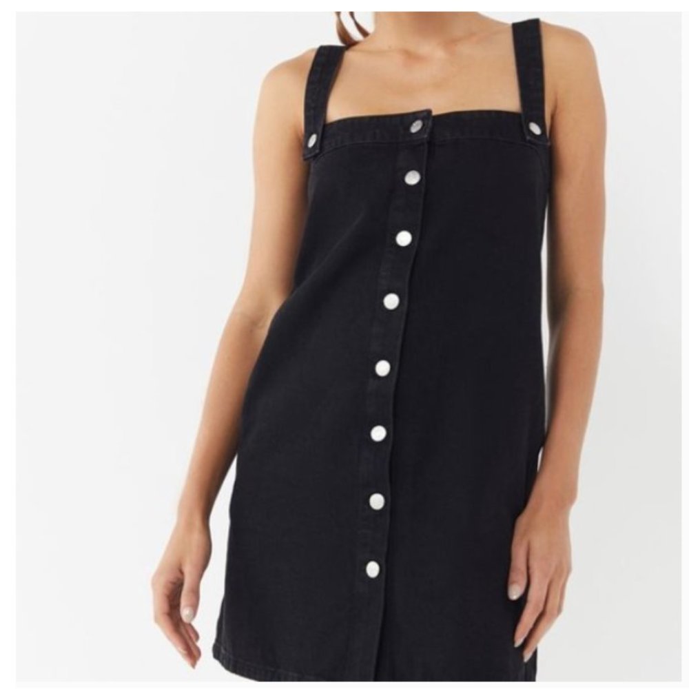 NWT Urban Outfitters Black Overall Style Buttoned Jumper Square Neck Mini Dress